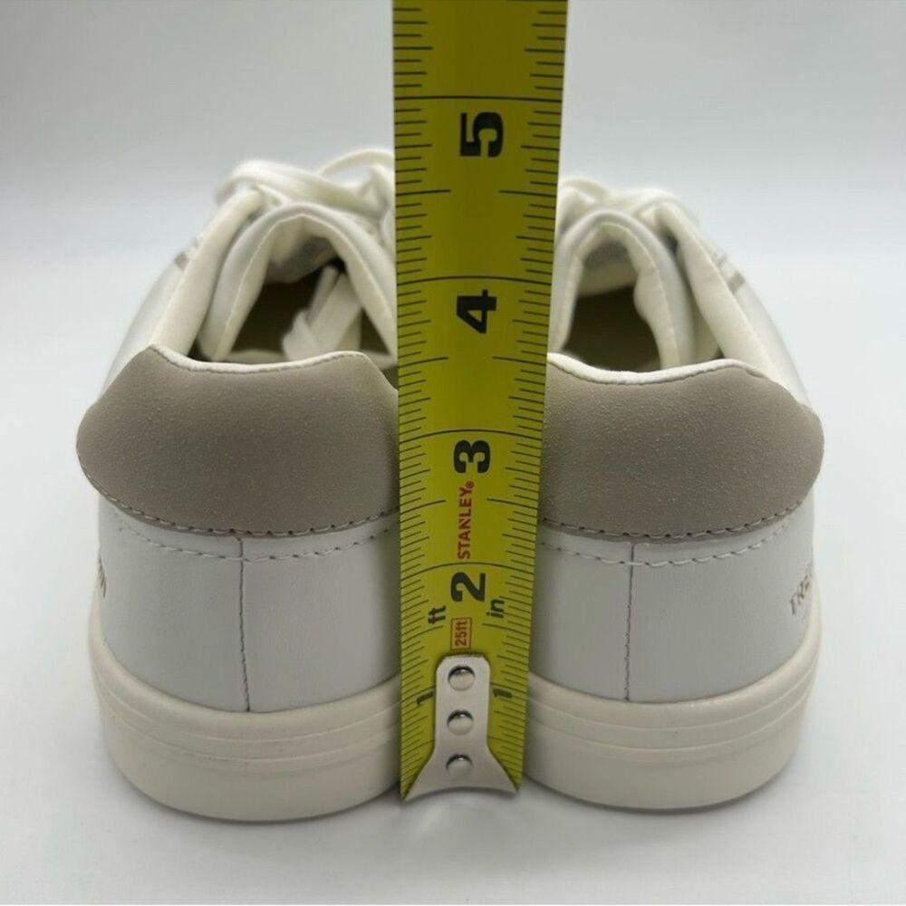 Tretorn Serve White & Grey Women’s Vegan Sneakers Size 6.5  Lightweight Comfort - Picture 7 of 8